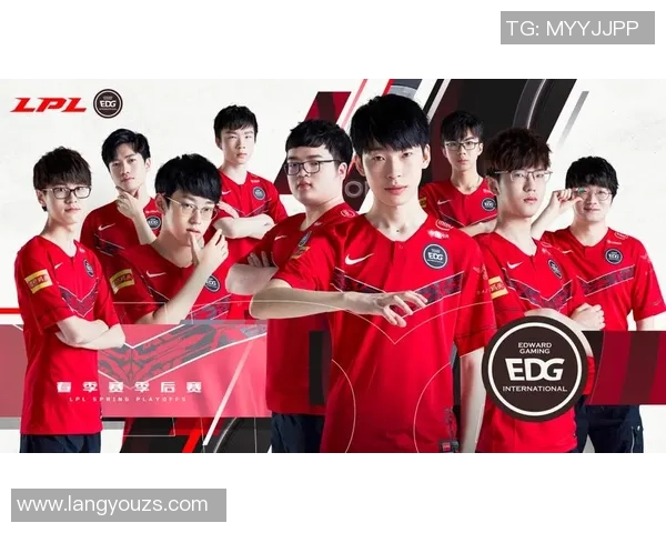 赛后复盘:西安足球队与深圳足球队的团队协作与战术分析探讨 赛后复盘:西安足球队与深圳足球队的团队协作与战术分析探讨