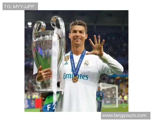 足球明星小C罗的传奇之路与辉煌成就揭秘 足球明星小C罗的传奇之路与辉煌成就揭秘