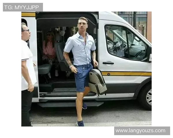 足球明星的时尚穿搭解析如何展现个性与风格的完美结合